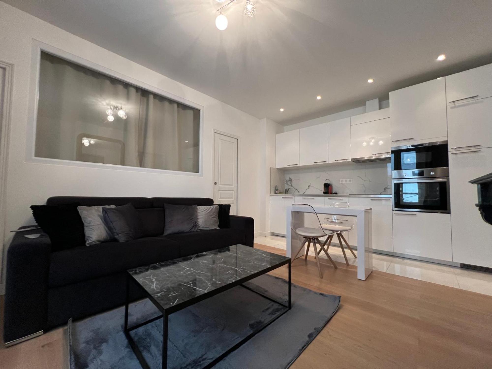 Luxury Appartment, Champs Elysees, Neuf ! Paris Exterior photo